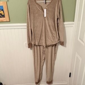 Ribbed Henley Long Sleeve Top in Beige